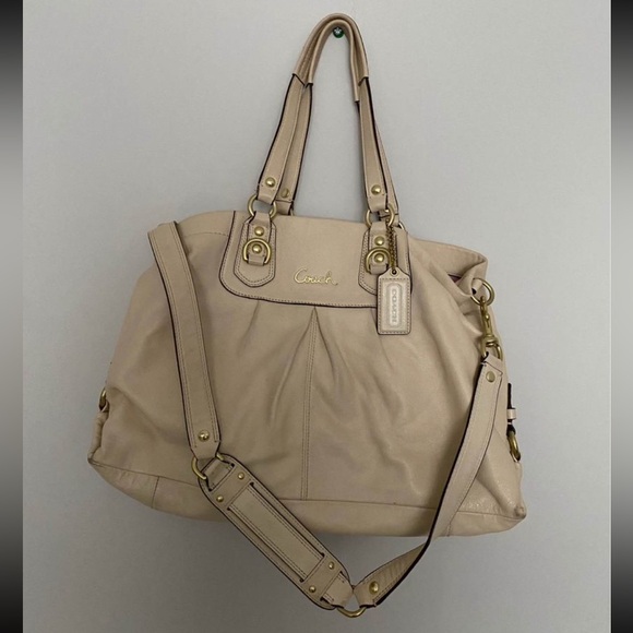 Coach Ashley Crossbody Bag (Large) - Picture 1 of 7